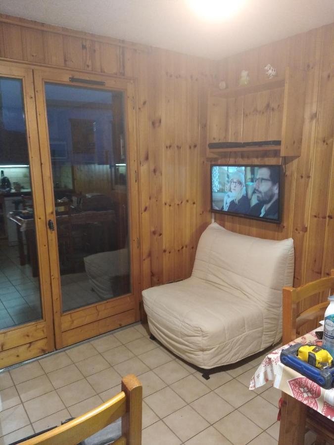 Oursons 1 Apartment Morillon Bagian luar foto