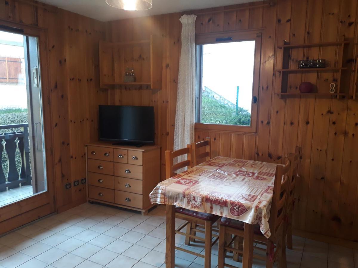 Oursons 1 Apartment Morillon Bagian luar foto